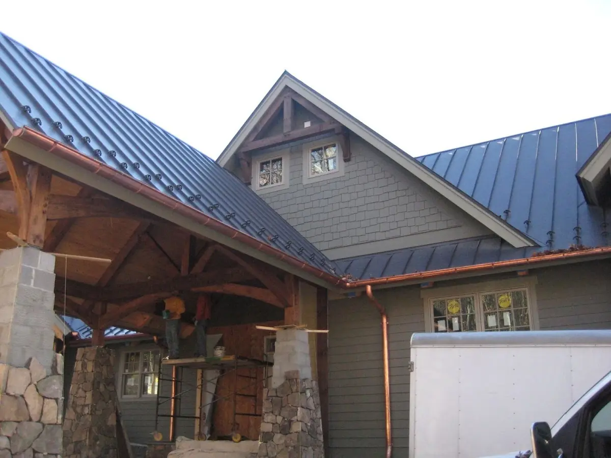 Craftsman Roofing team delivering quality roofing work in West Ridge